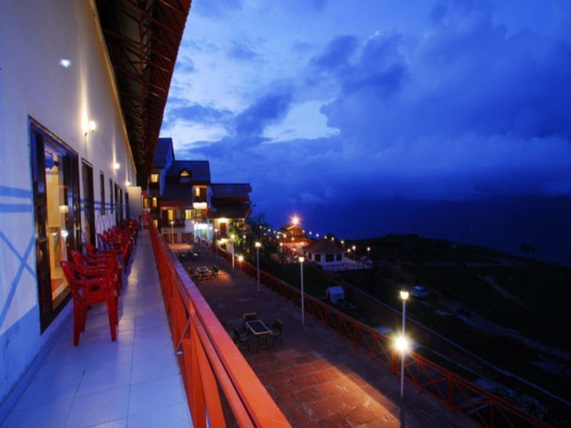 Clifftop Club Auli Joshīmath Exterior foto