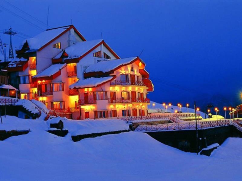 Clifftop Club Auli Joshīmath Exterior foto
